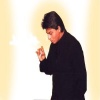 Sharukh Khan Smoking Bollywood 400x300