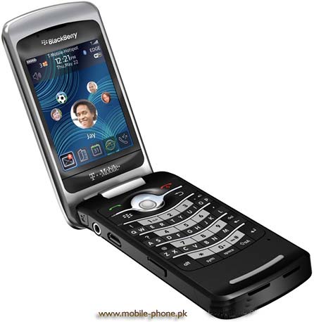 BlackBerry Pearl Flip 8220 Price in Pakistan