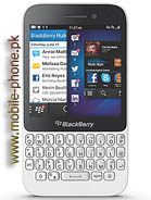 BlackBerry Q5 Pictures