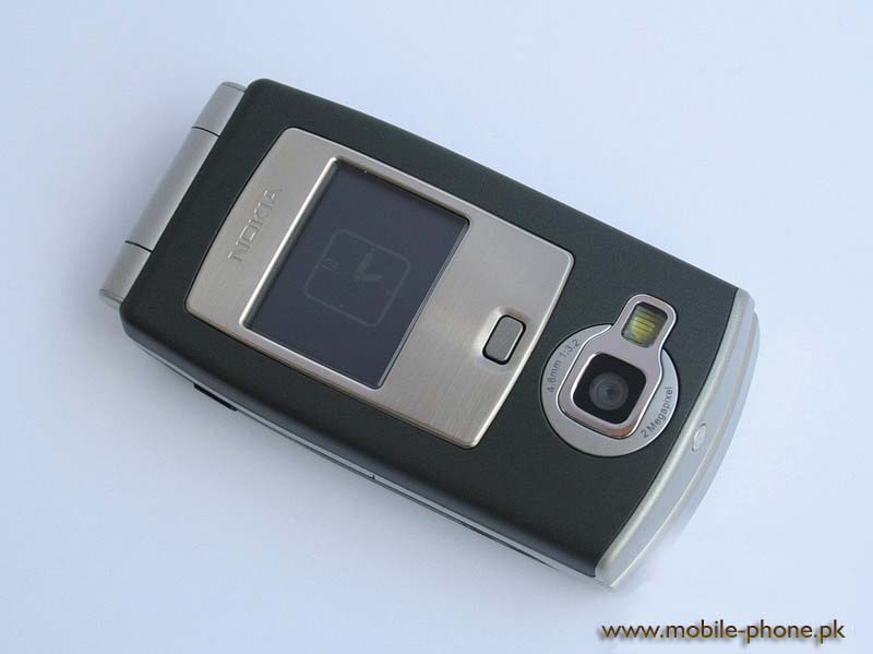 Nokia N71 Pictures