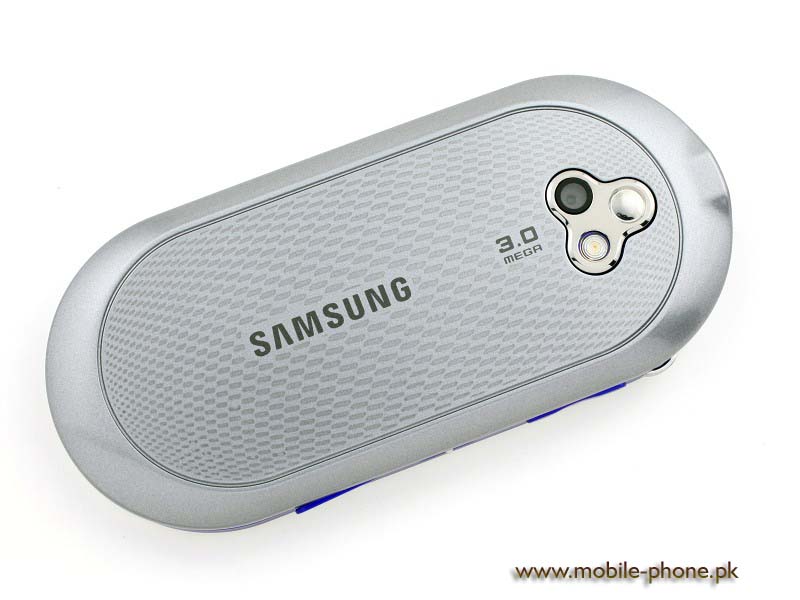 Samsung M7600 Beat DJ Pictures