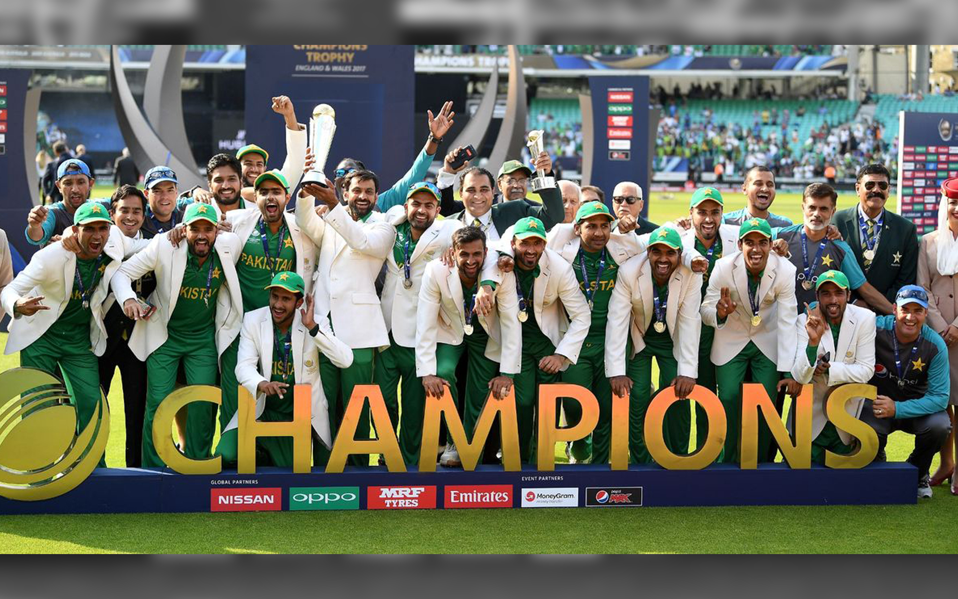pakistan_cricket_team_sports_mobile_wallpaper.jpg