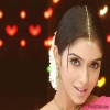 Cute Asin Thottumkal Bollywood 400x300